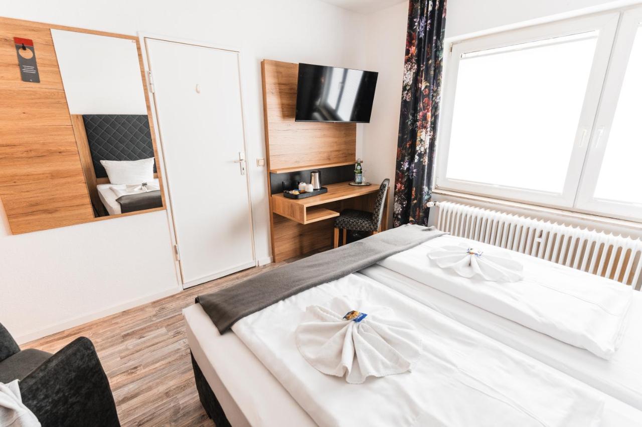 Hotel Apartments Restaurant Cala Luna Marburg Ngoại thất bức ảnh